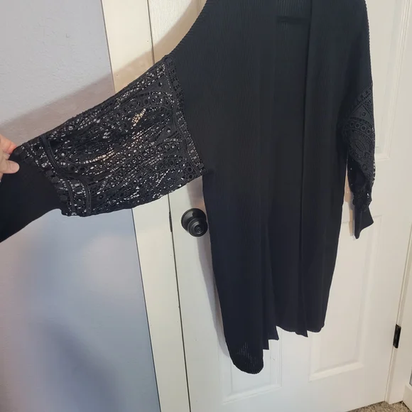 NorthStyle Elegant Black Cardigan, 14/16 FREE SHIPPING! - Picture 4 of 7